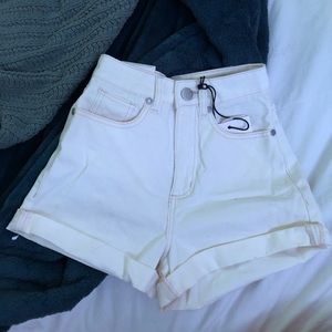 High waisted Mom Shorts